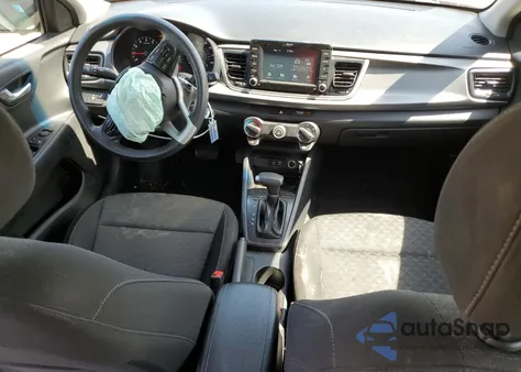 2020 Kia Rio Lx z USA, uszkodzony, nr VIN 3KPA24AD2LE329379